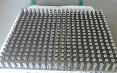 Molde de acero inoxidable para hacer paletas de hielo, Vitaline de 20 carriles